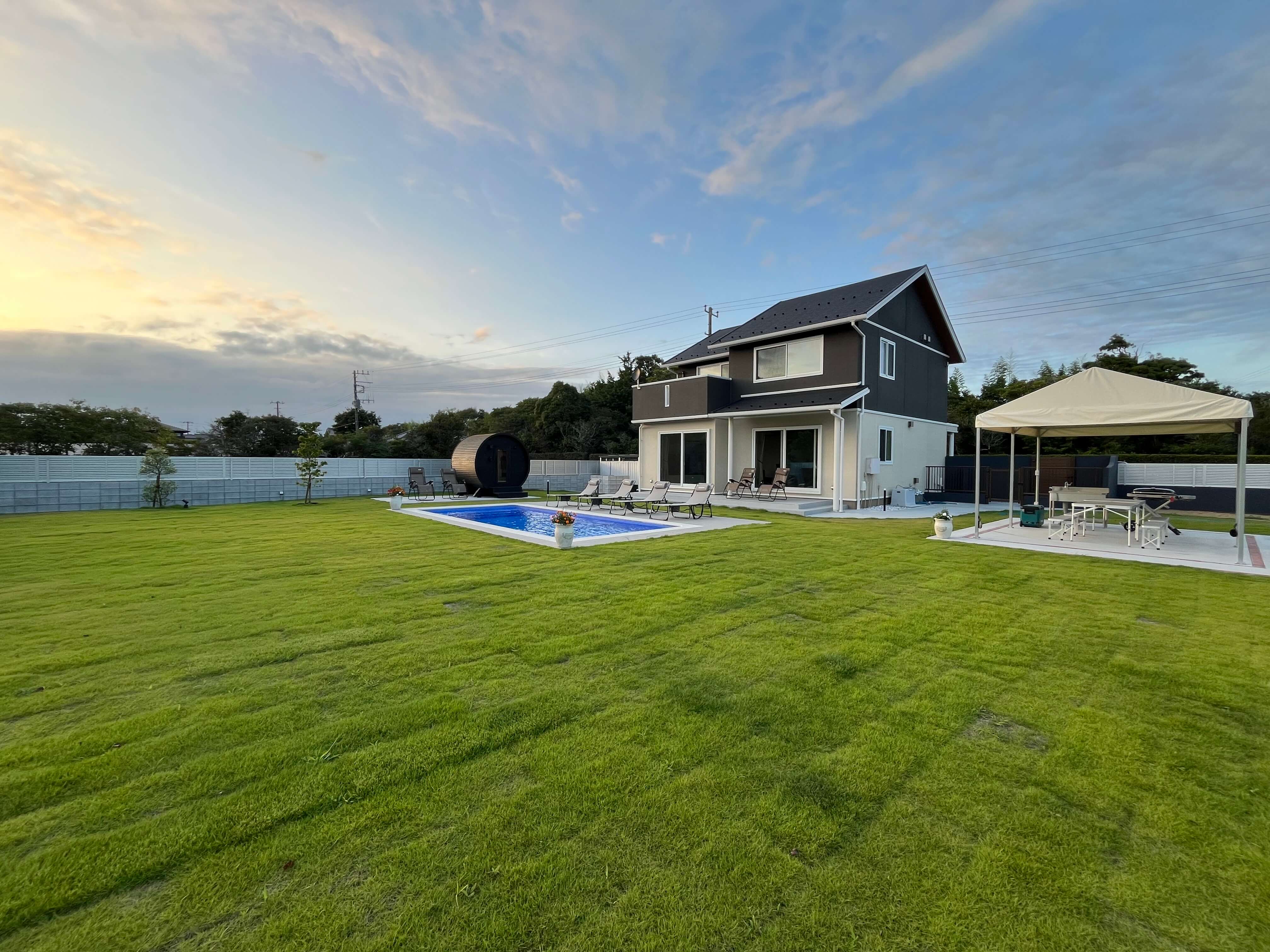 ヴィラプールモアの周辺環境とドッグラン